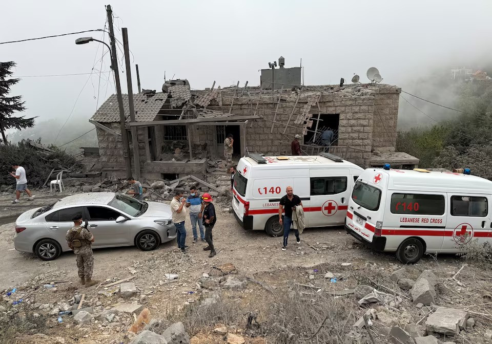 以色列对黎巴嫩北部的袭击造成18人死亡